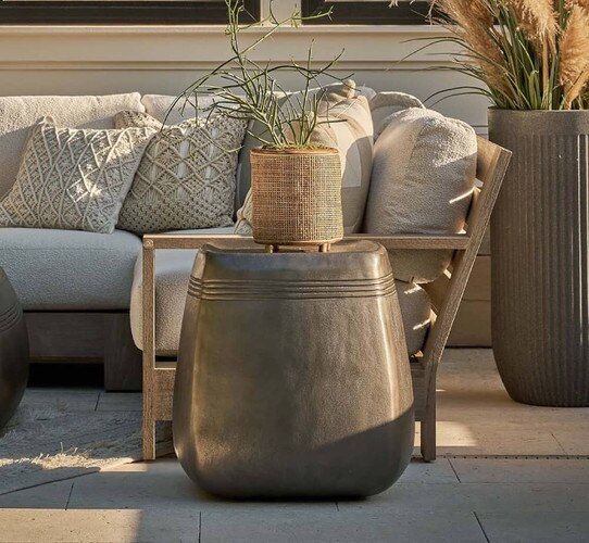 Aluminum outdoor end table