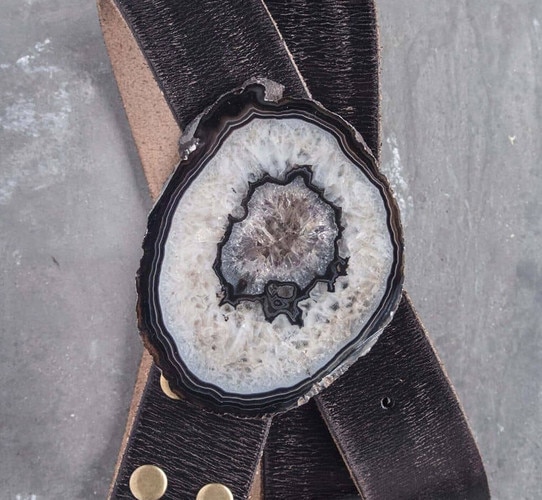 White and black agate as a belt buckle