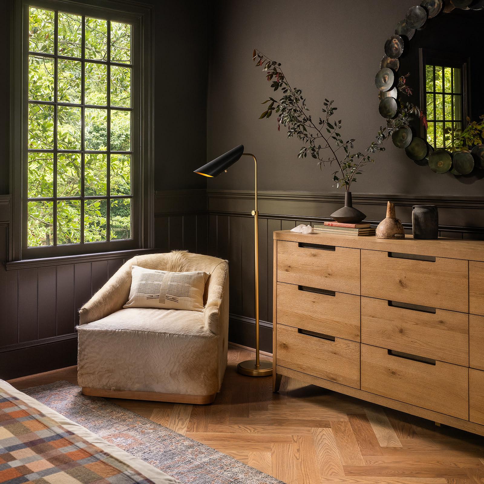 Regina Andrew Vest Floor Lamp - Thumbnail 5