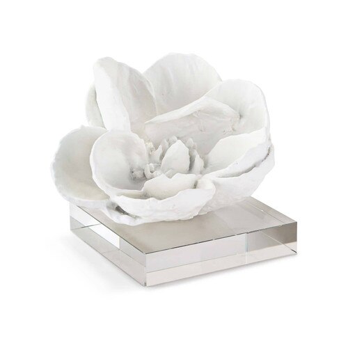 White cast magnolia with a solid crystal base