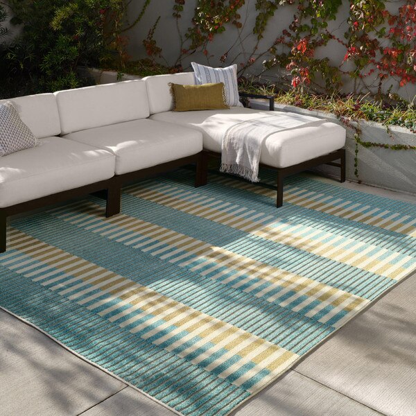 Thea Rug | Regina Andrew Detroit